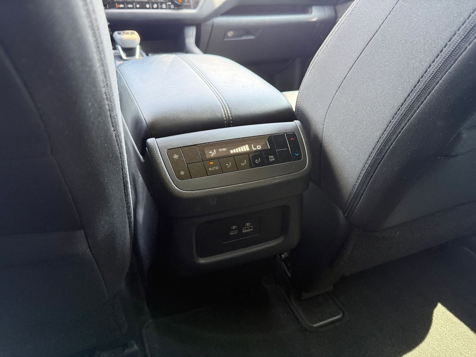 Thumbnail: 2025 Nissan Pathfinder - 24