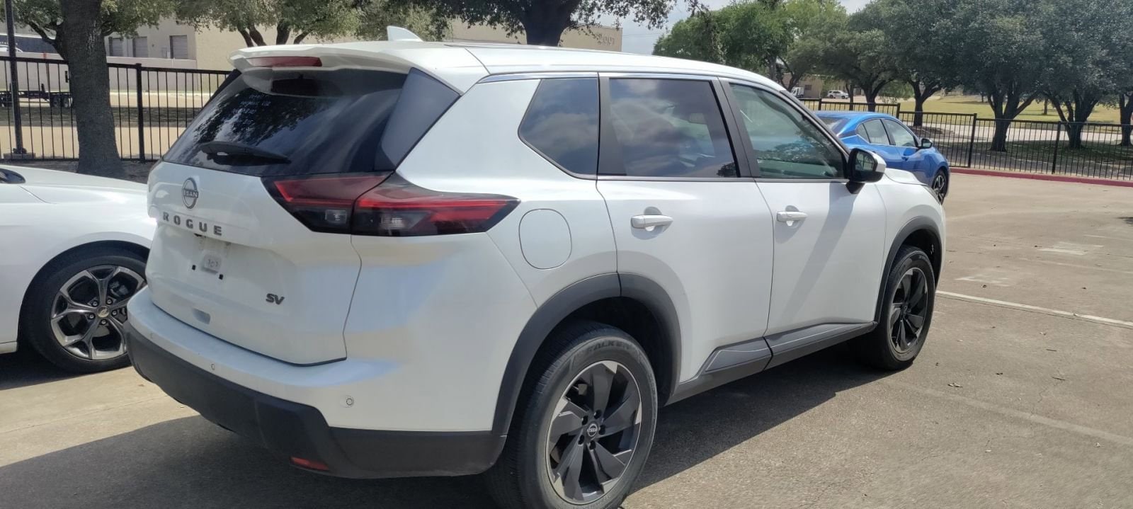 Thumbnail: 2024 Nissan Rogue - 4