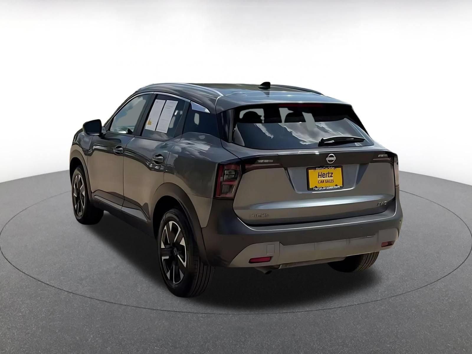 Thumbnail: 2026 Nissan Kicks - 10