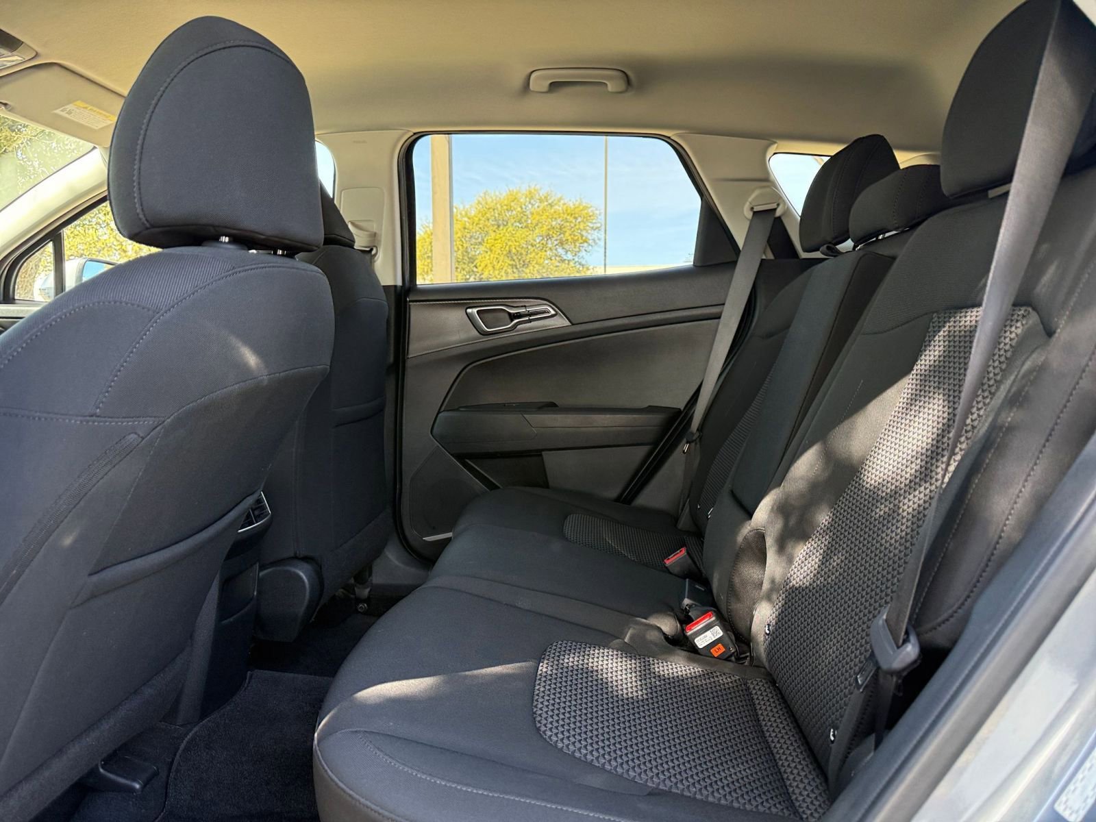 Thumbnail: 2025 Kia Sportage - 25