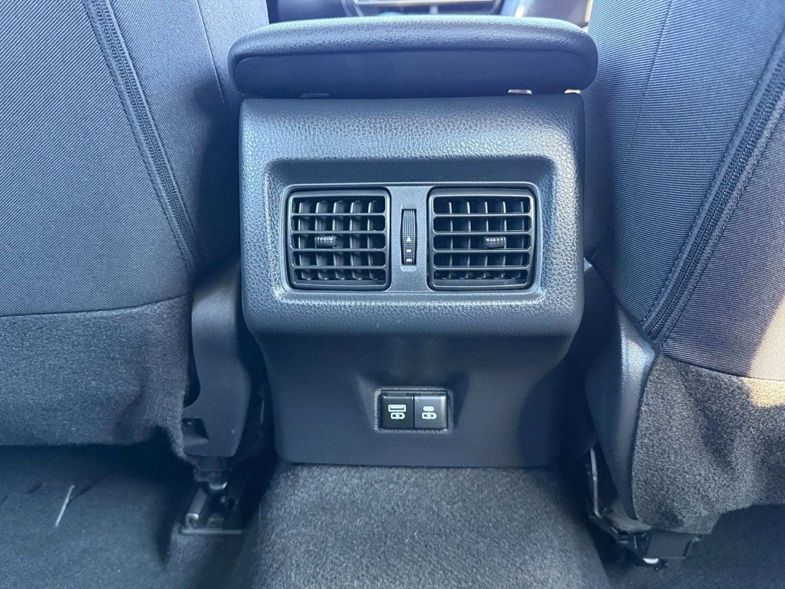 Thumbnail: 2025 Toyota Camry - 24