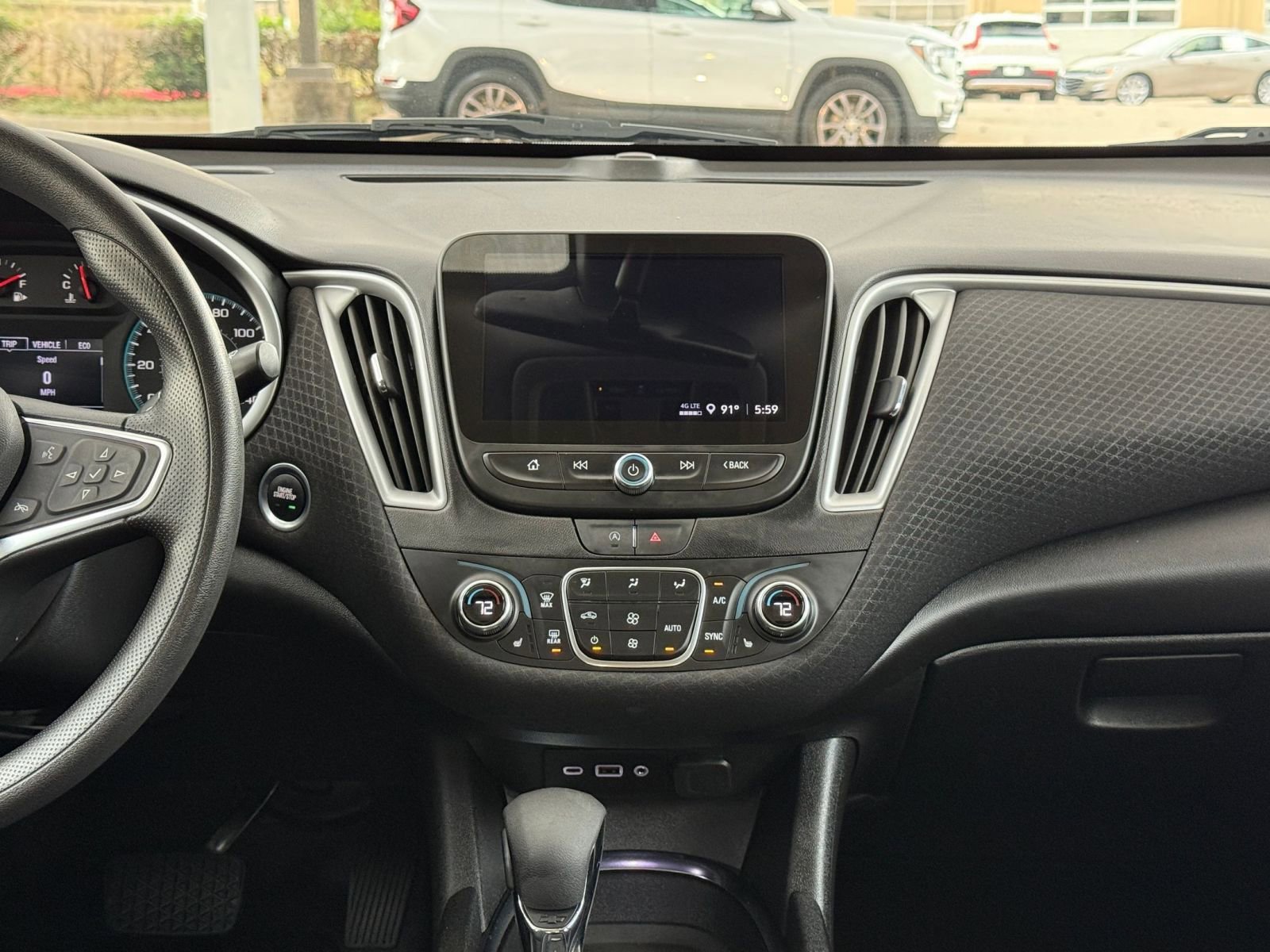 Thumbnail: 2024 Chevrolet Malibu - 18