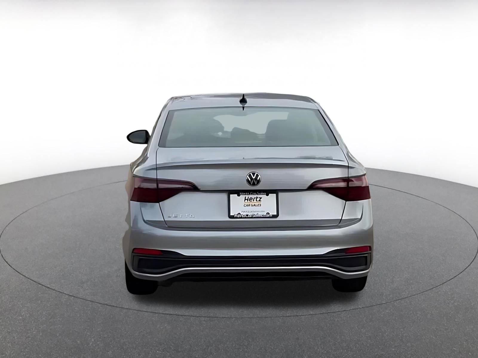 Thumbnail: 2024 Volkswagen Jetta - 8