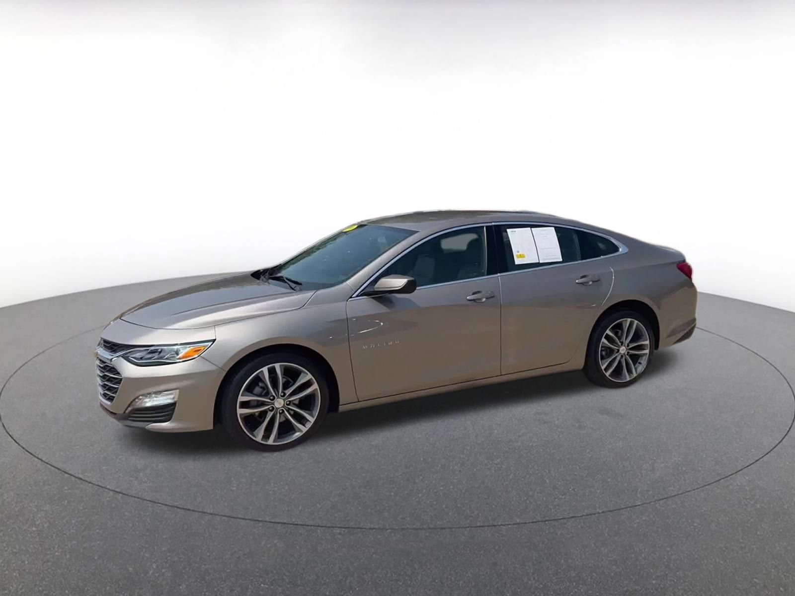 Thumbnail: 2024 Chevrolet Malibu - 8