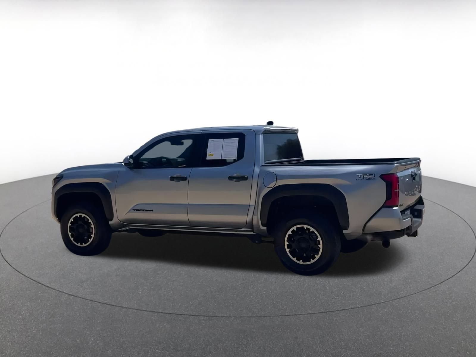 Thumbnail: 2024 Toyota Tacoma - 9