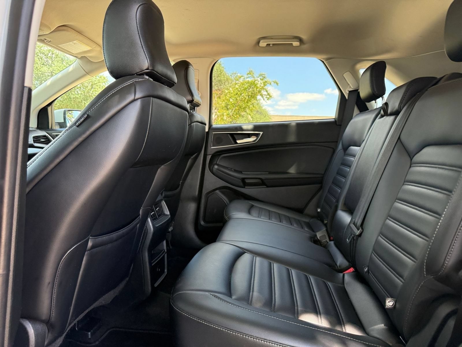 Thumbnail: 2024 Ford Edge - 25
