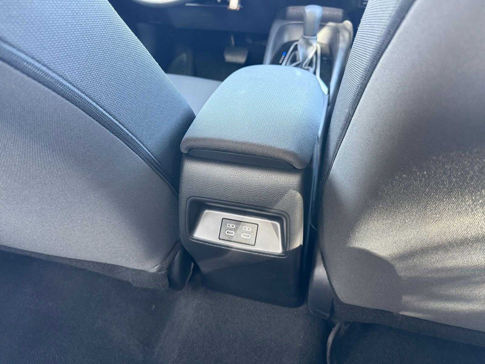 Thumbnail: 2025 Toyota Corolla - 23