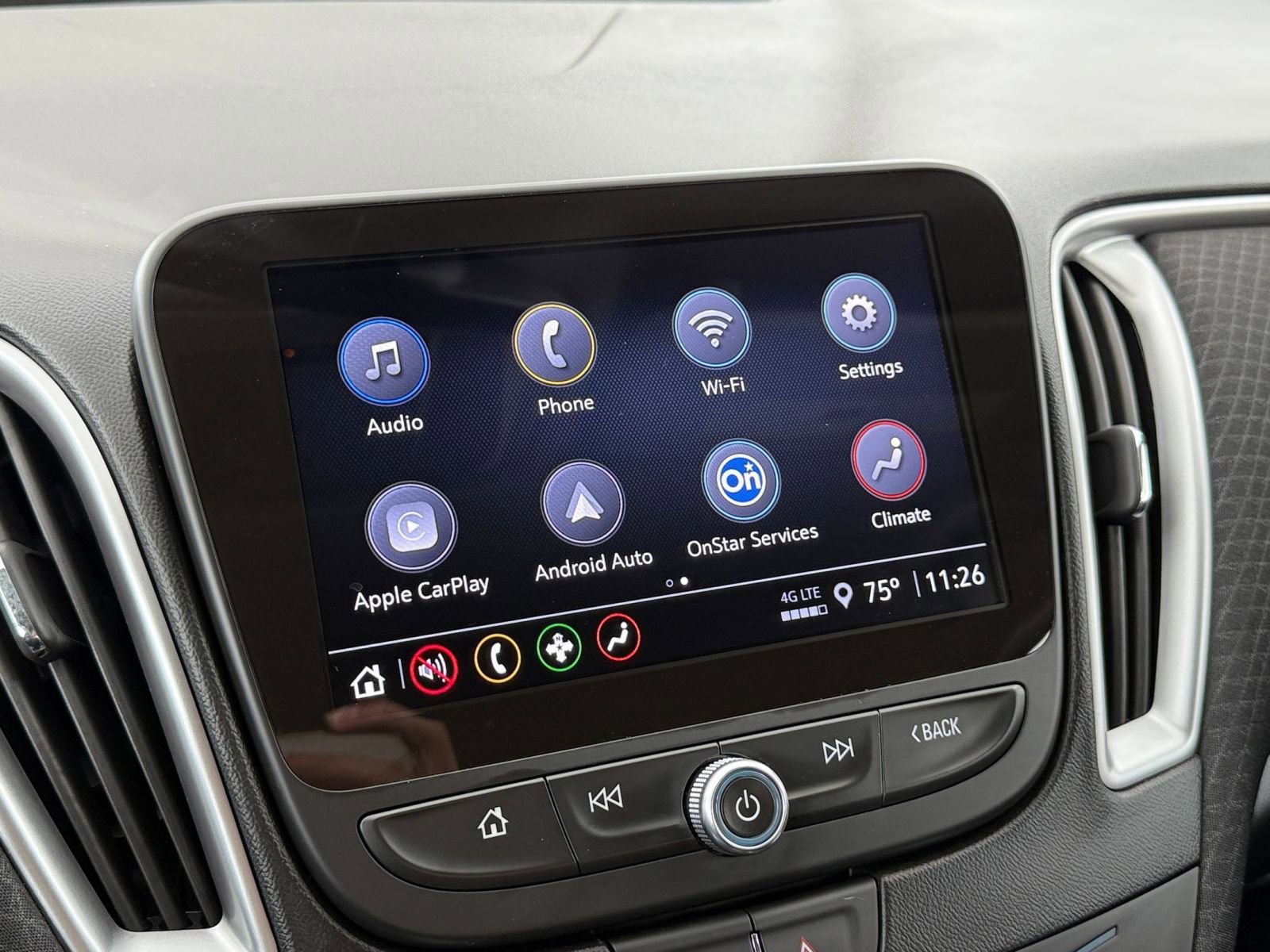 Thumbnail: 2024 Chevrolet Malibu - 21