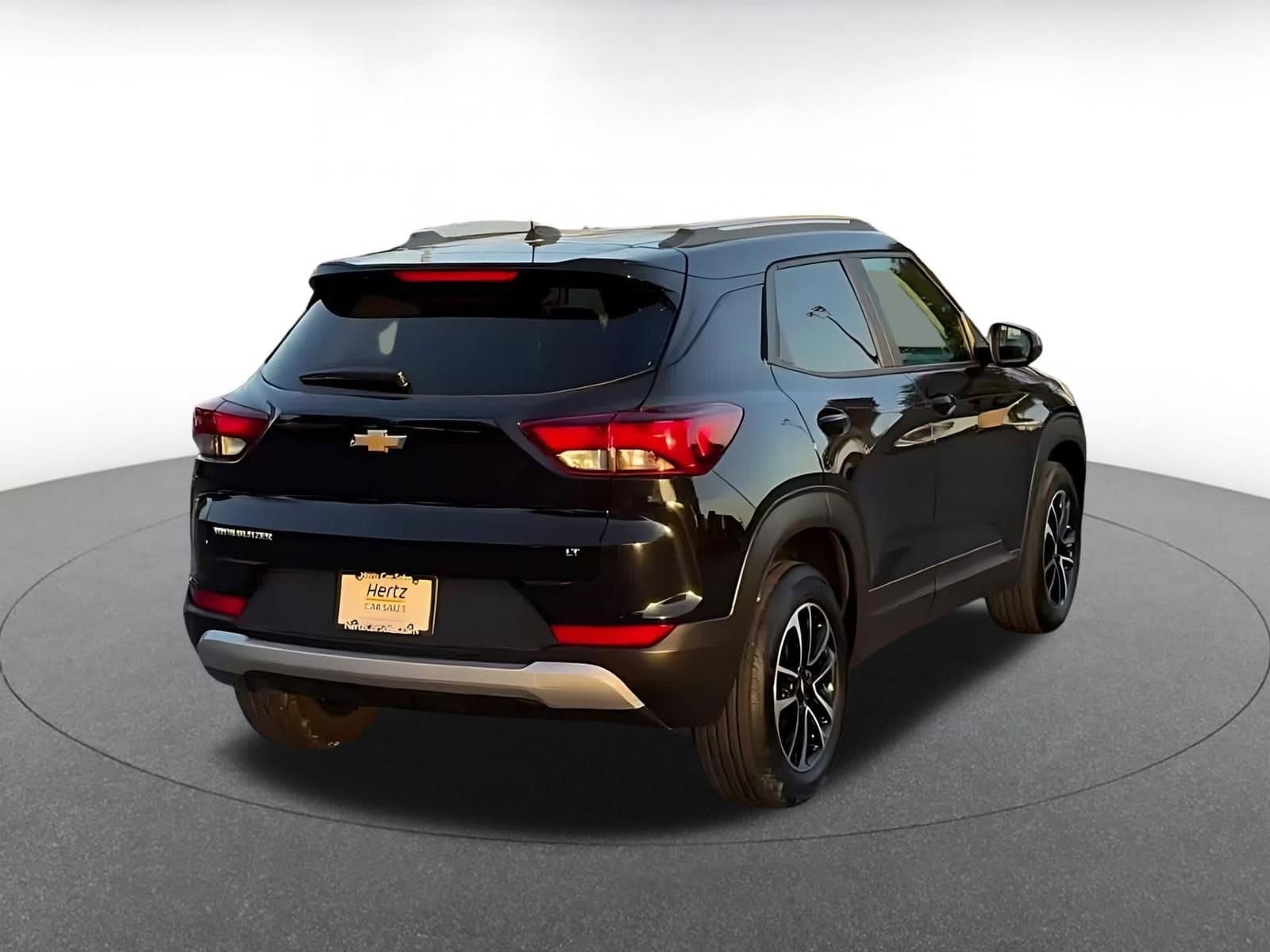 Thumbnail: 2025 Chevrolet TrailBlazer - 15