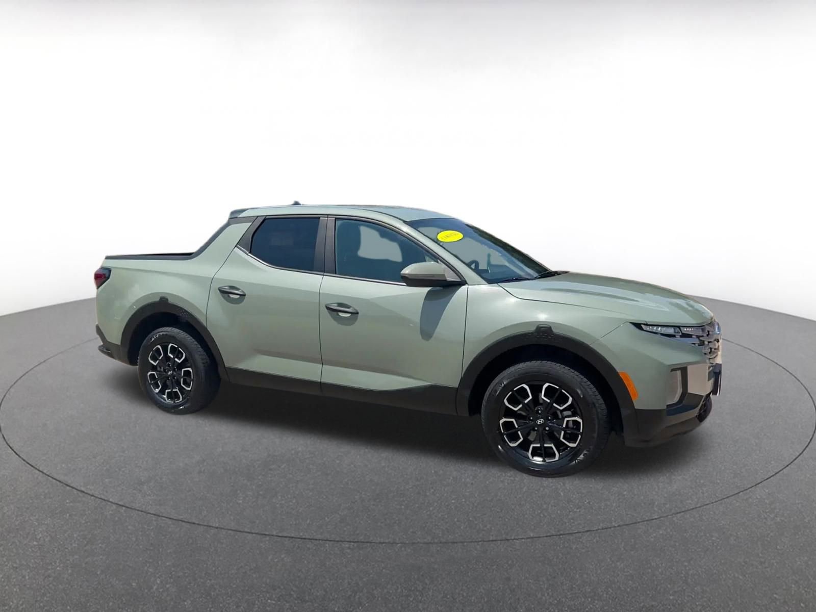 Thumbnail: 2024 Hyundai Santa Cruz - 2