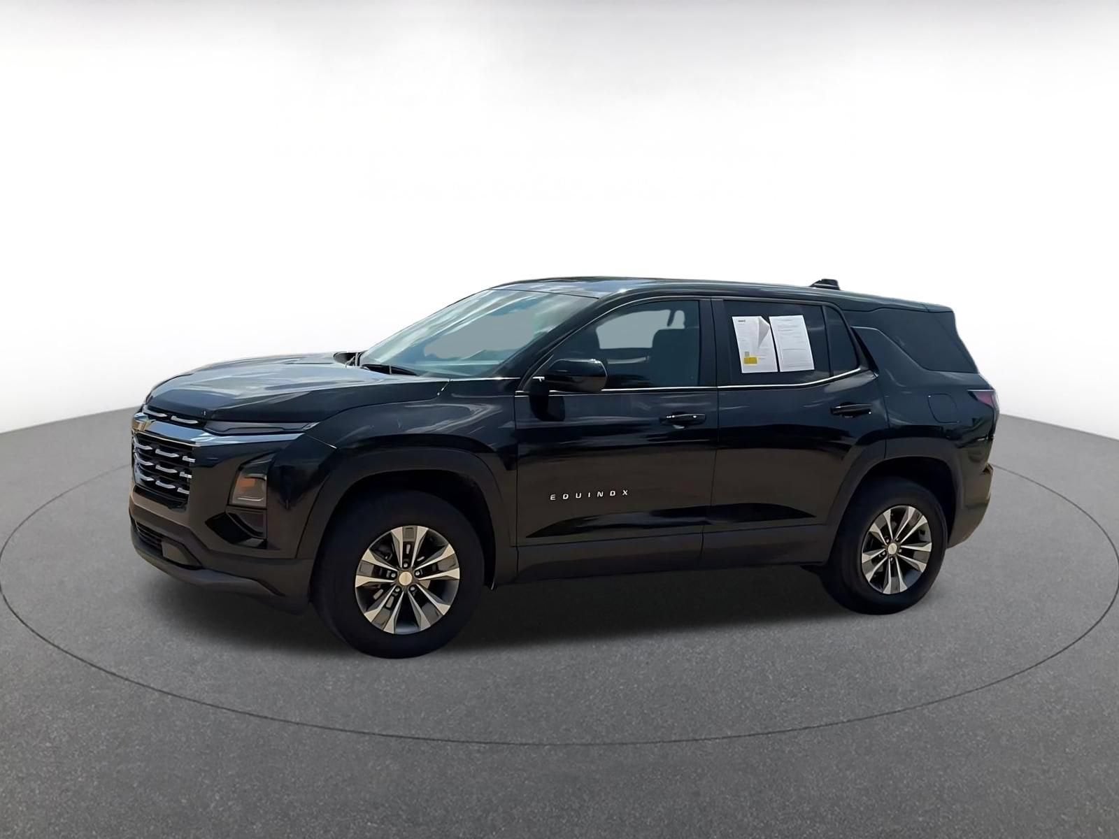 Thumbnail: 2025 Chevrolet Equinox - 8