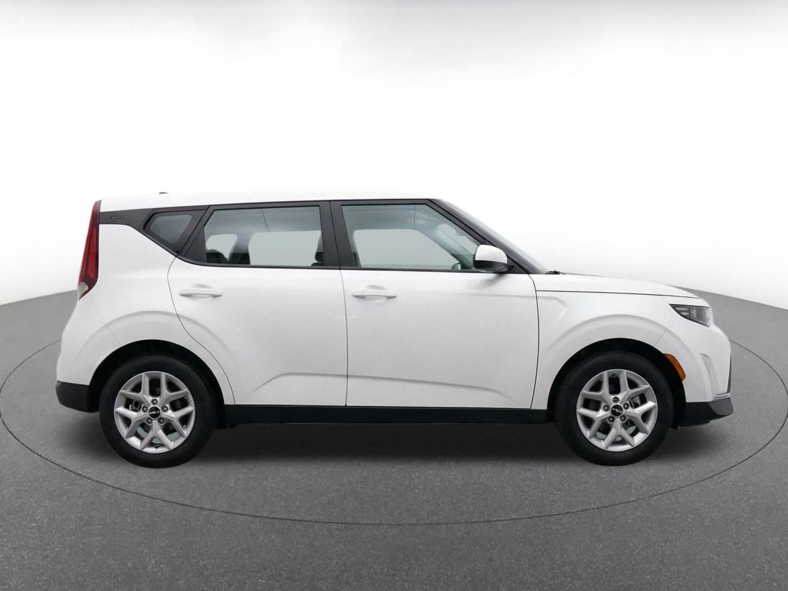 Thumbnail: 2025 Kia Soul - 14
