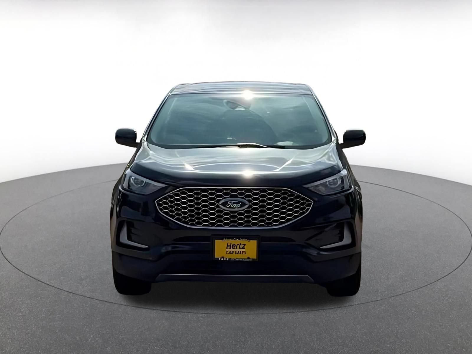 Thumbnail: 2024 Ford Edge - 4