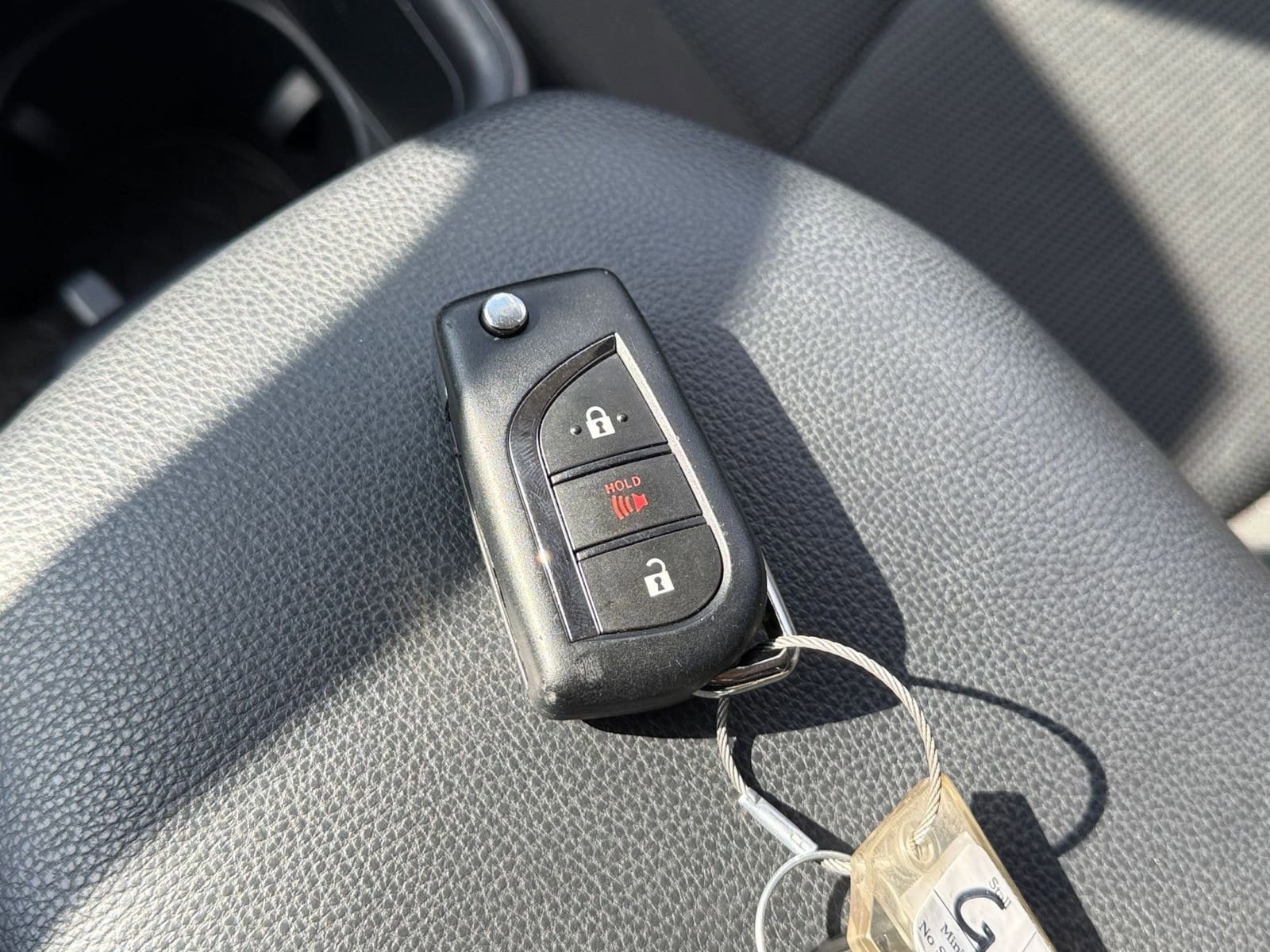 Thumbnail: 2025 Toyota RAV4 - 22