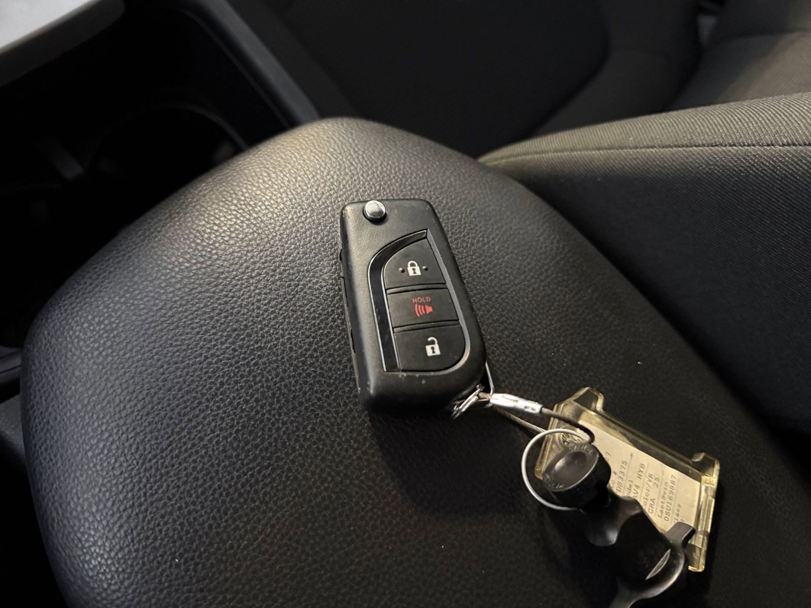 Thumbnail: 2025 Toyota RAV4 - 22