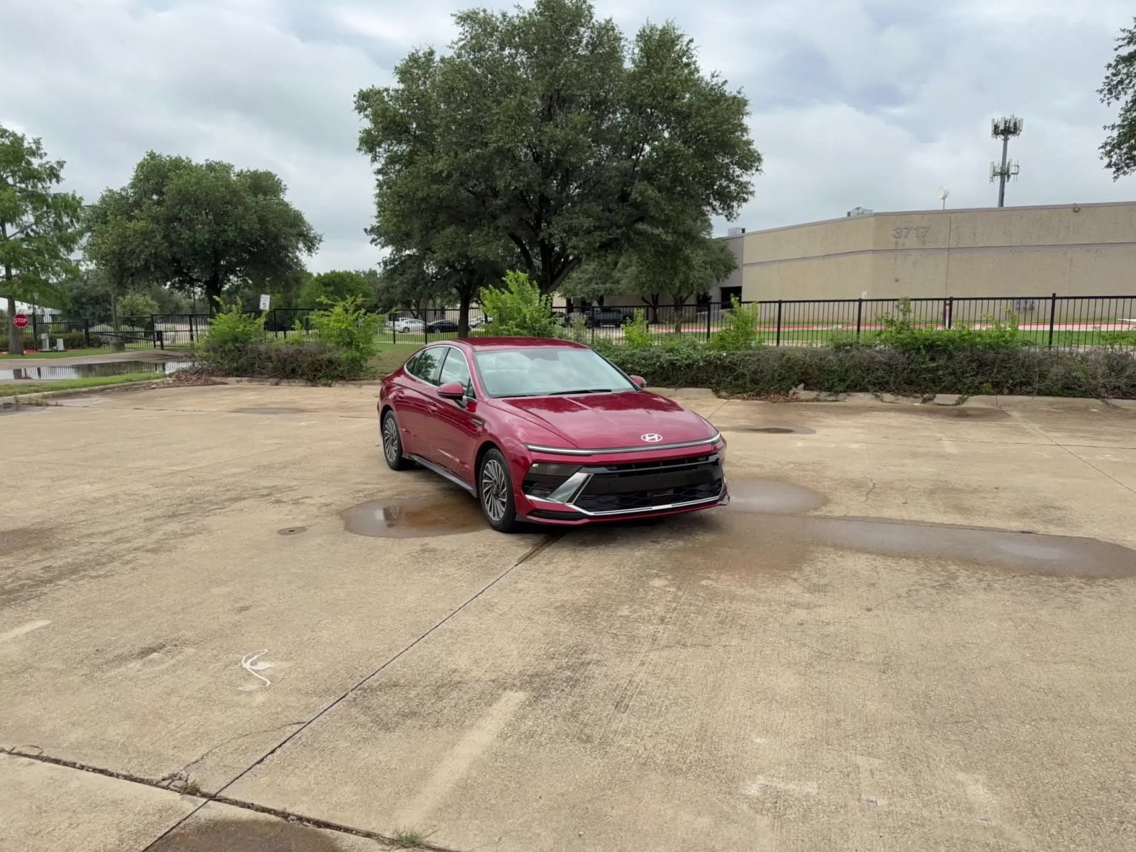 Thumbnail: 2025 Hyundai Sonata - 16