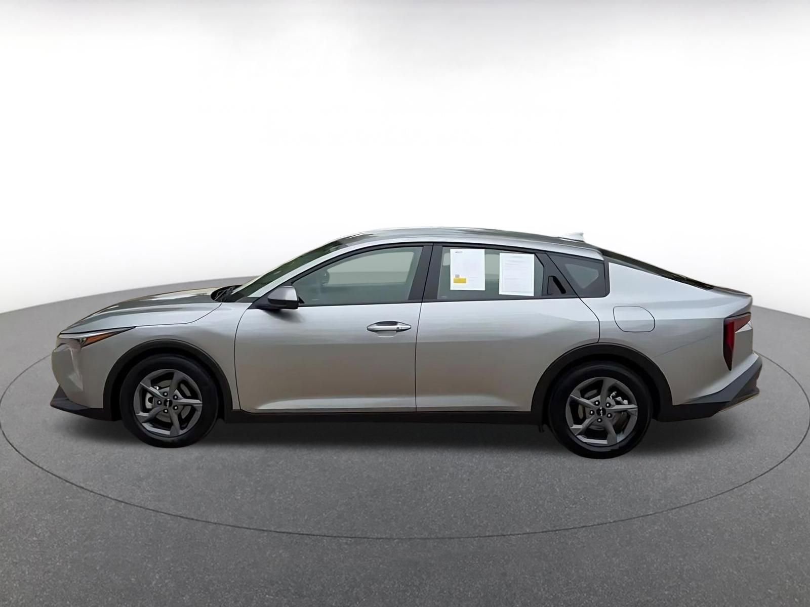 Thumbnail: 2025 Kia K4 - 9