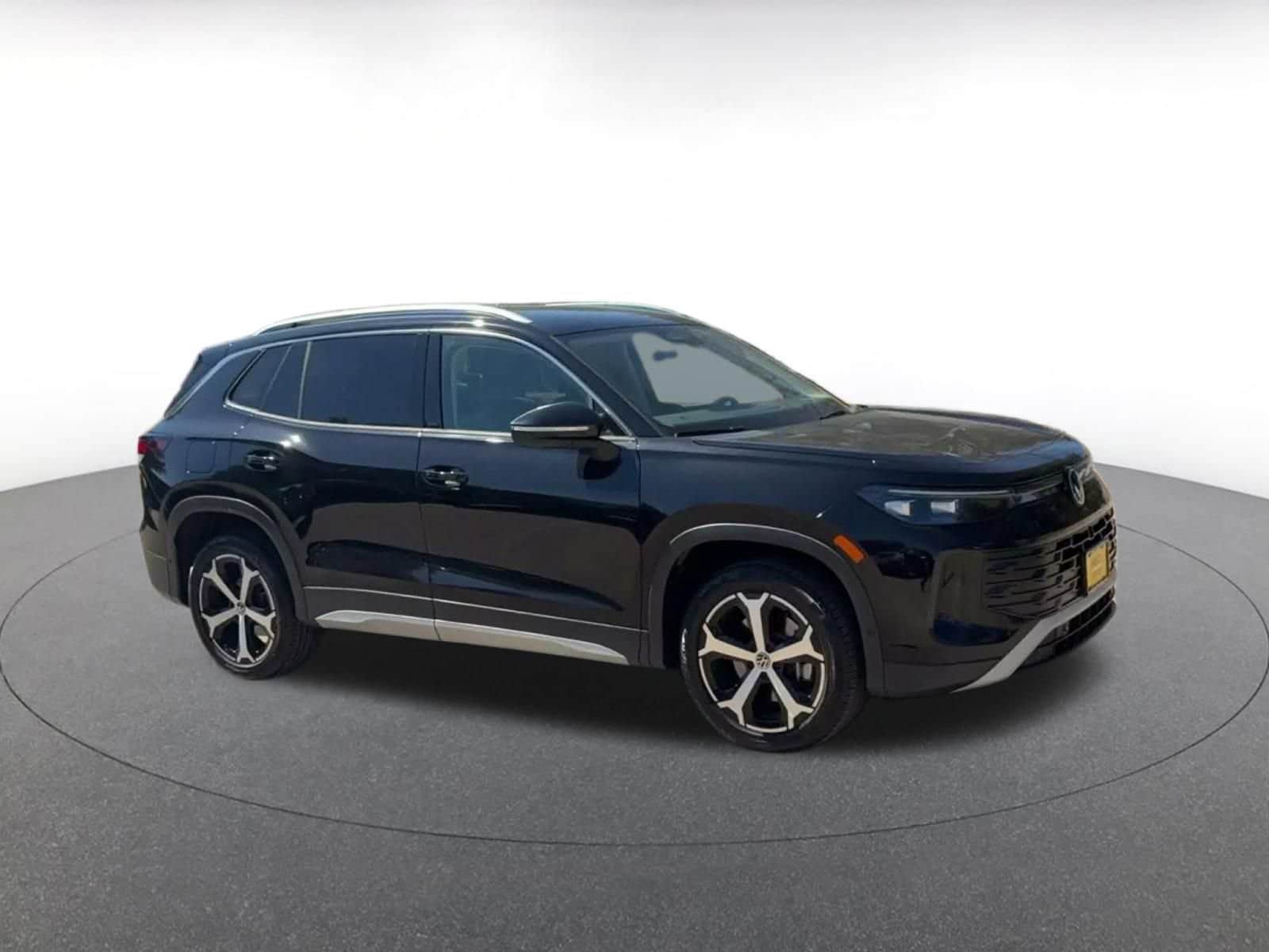 Thumbnail: 2026 Volkswagen Tiguan - 2
