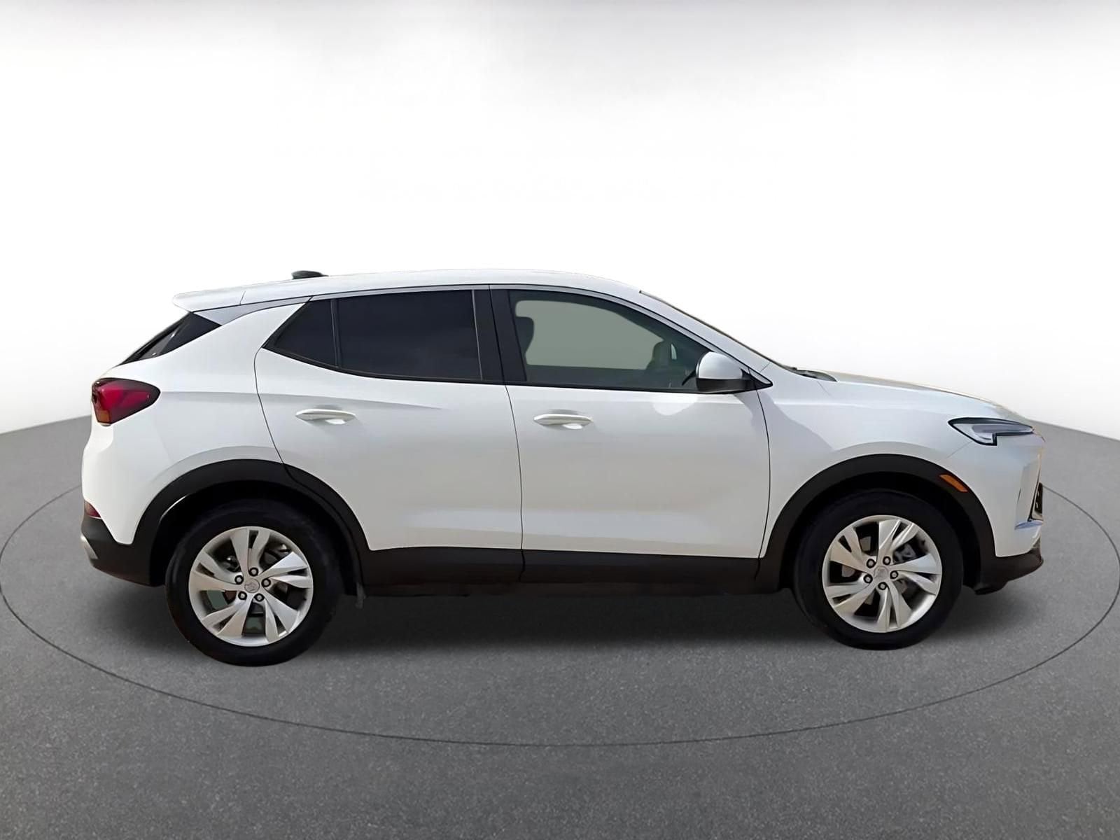 Thumbnail: 2025 Buick Encore GX - 16