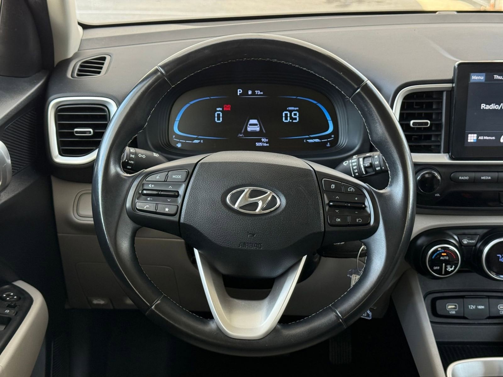 Thumbnail: 2023 Hyundai Venue - 28