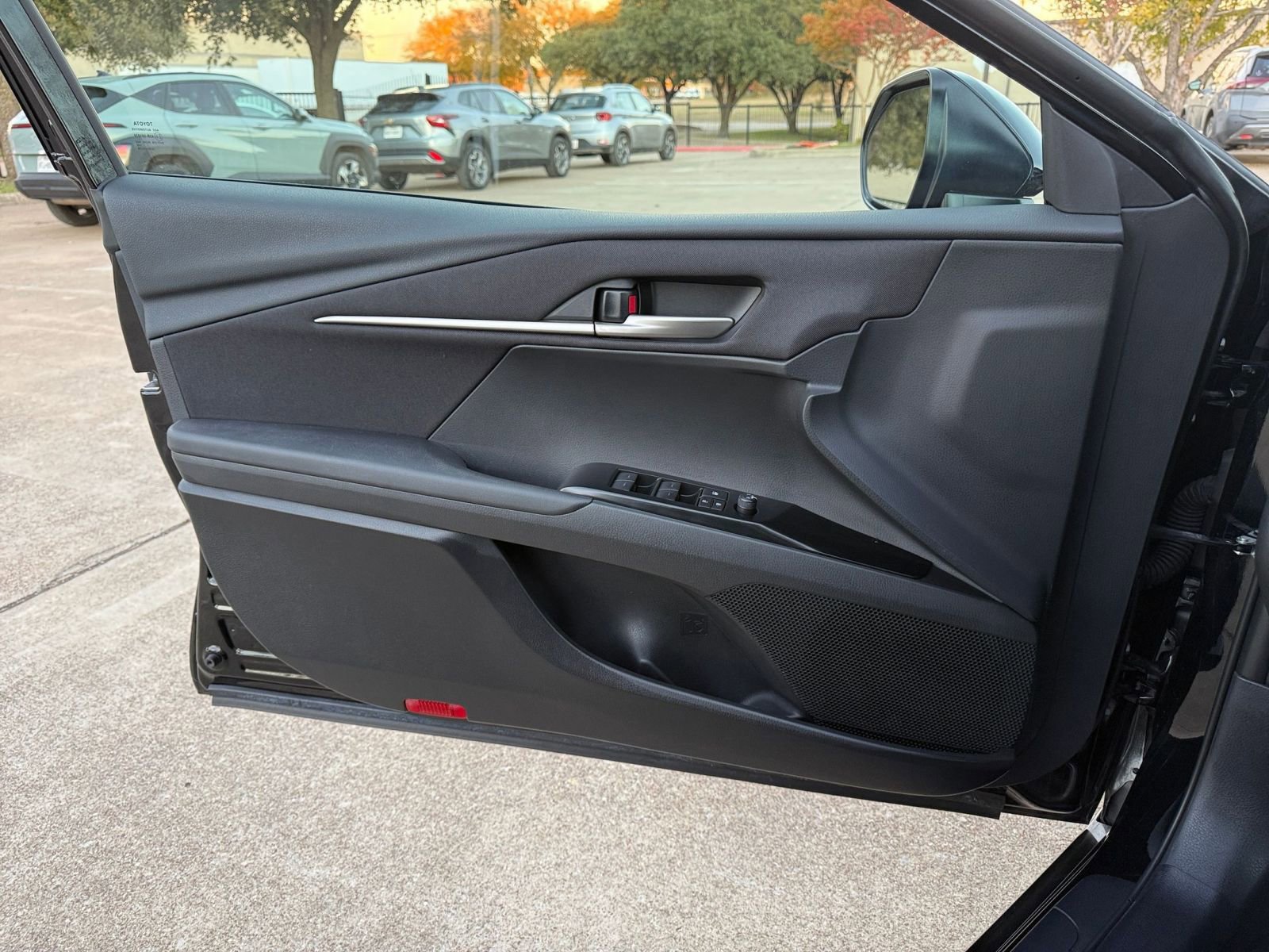 Thumbnail: 2025 Toyota Camry - 20