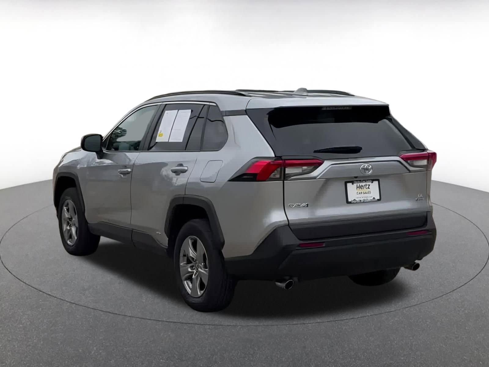 Thumbnail: 2025 Toyota RAV4 - 11