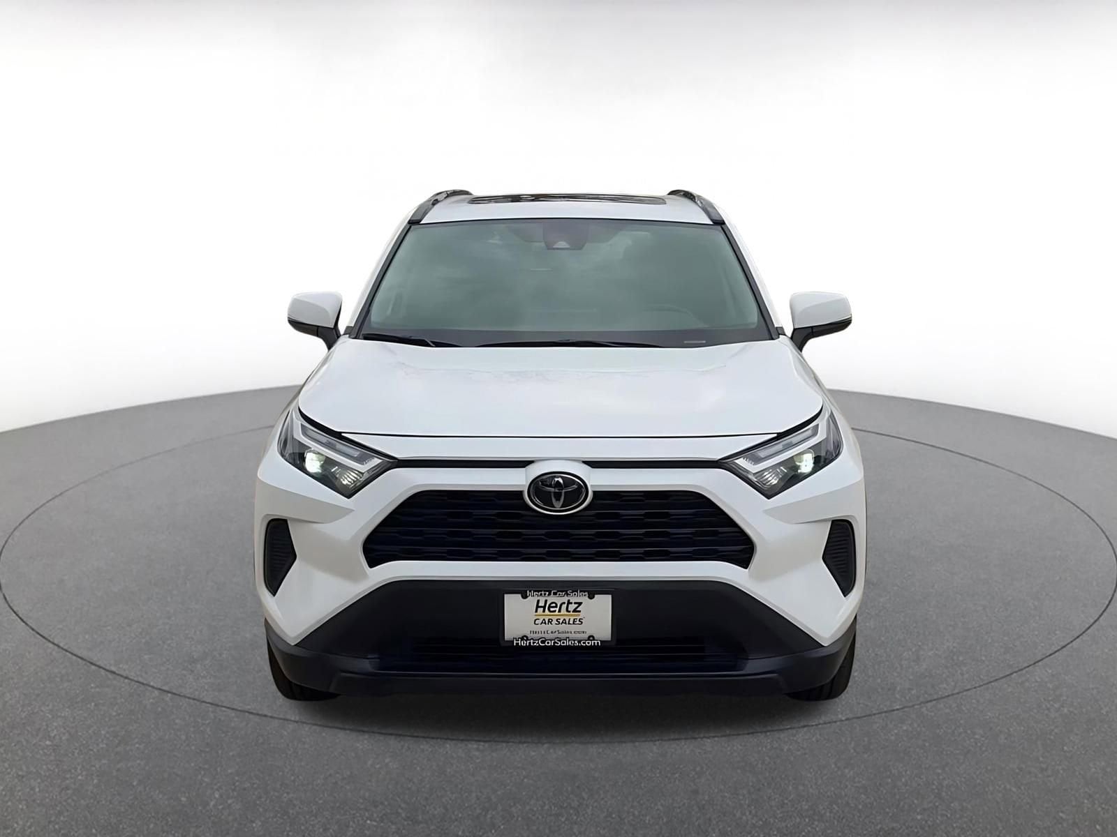 Thumbnail: 2025 Toyota RAV4 - 4