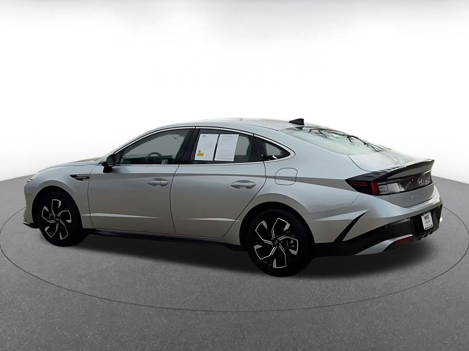 Thumbnail: 2025 Hyundai Sonata - 12