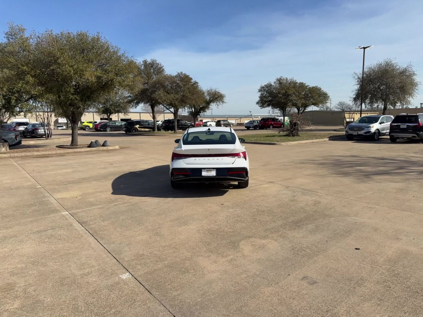 Thumbnail: 2025 Hyundai Elantra - 16