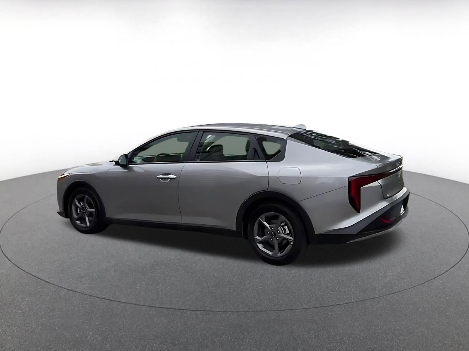 Thumbnail: 2025 Kia K4 - 10
