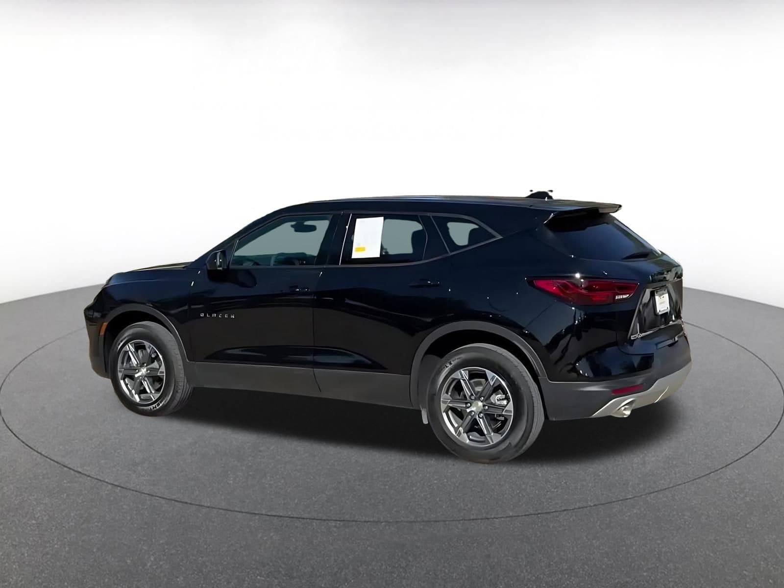 Thumbnail: 2025 Chevrolet Blazer - 10