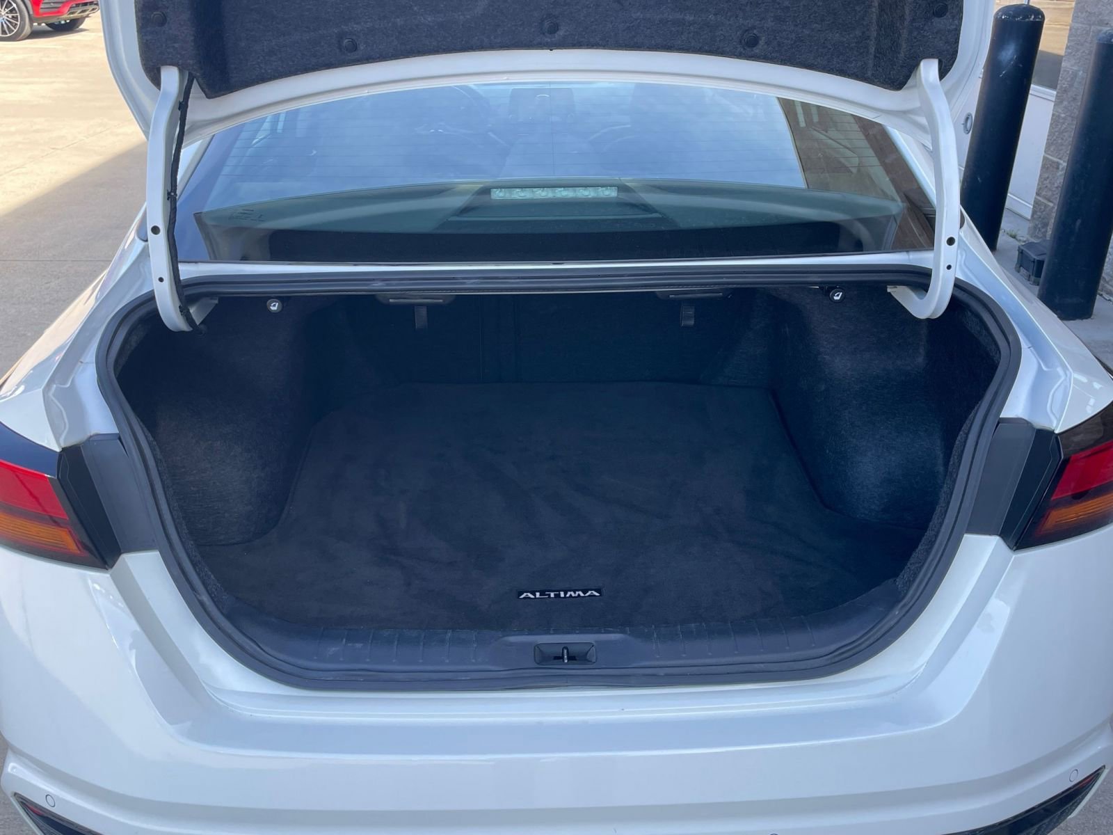 Thumbnail: 2025 Nissan Altima - 34