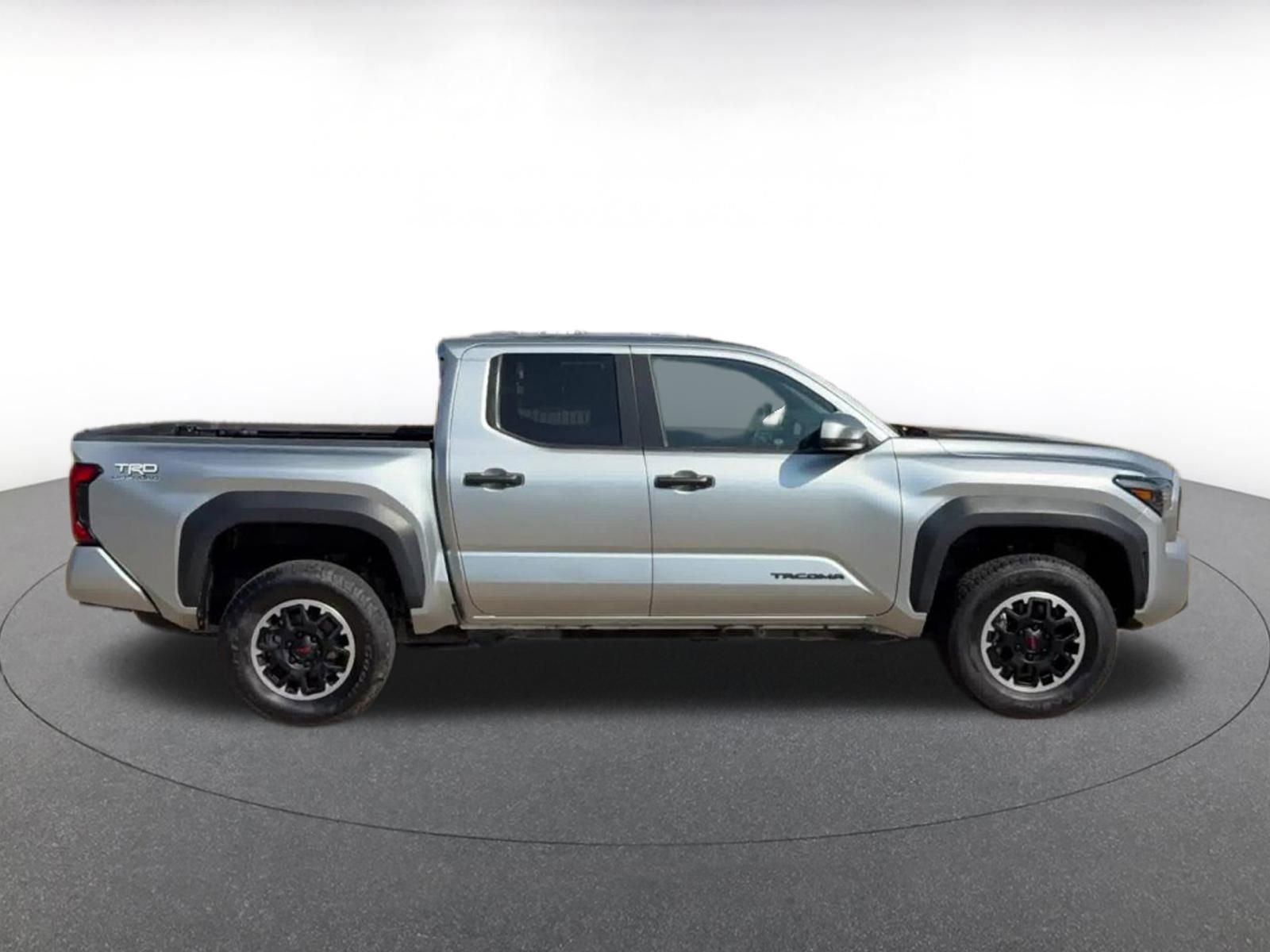 Thumbnail: 2024 Toyota Tacoma - 16