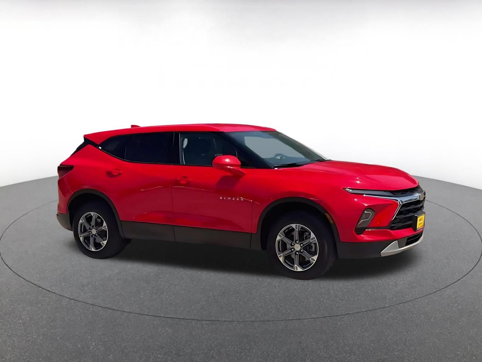 Thumbnail: 2025 Chevrolet Blazer - 2