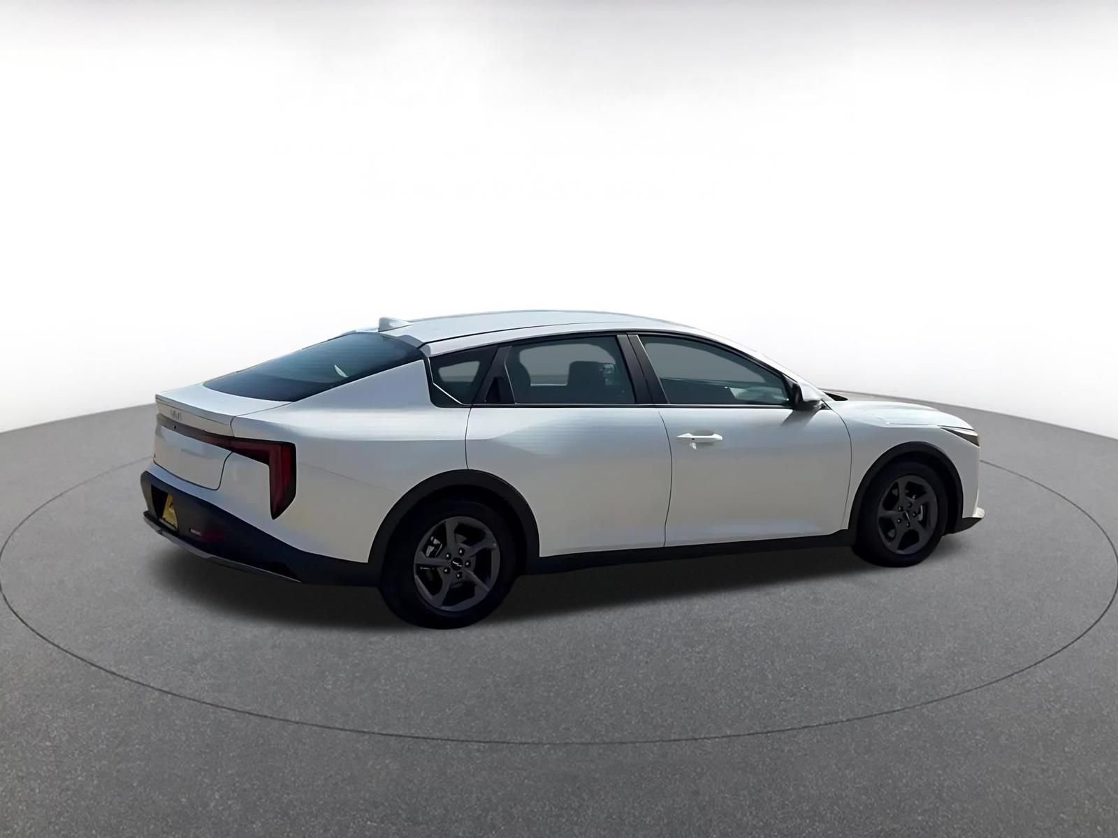 Thumbnail: 2025 Kia K4 - 15