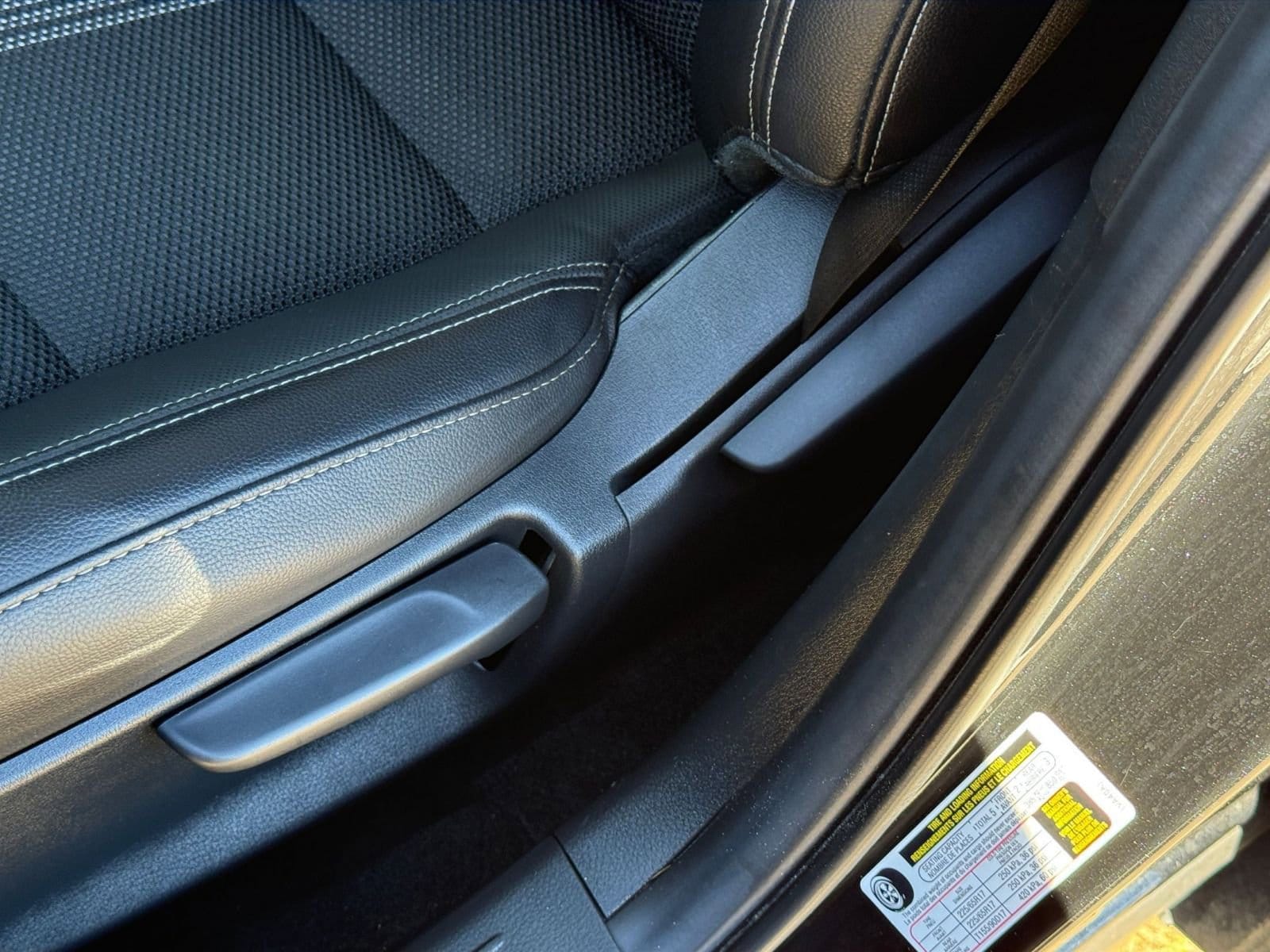 Thumbnail: 2025 Mazda CX-50 - 23