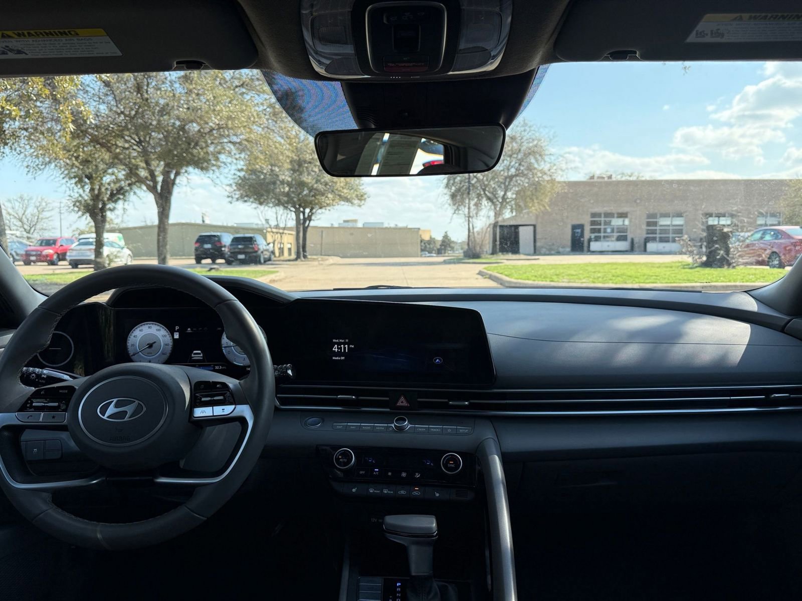 Thumbnail: 2025 Hyundai Elantra - 35