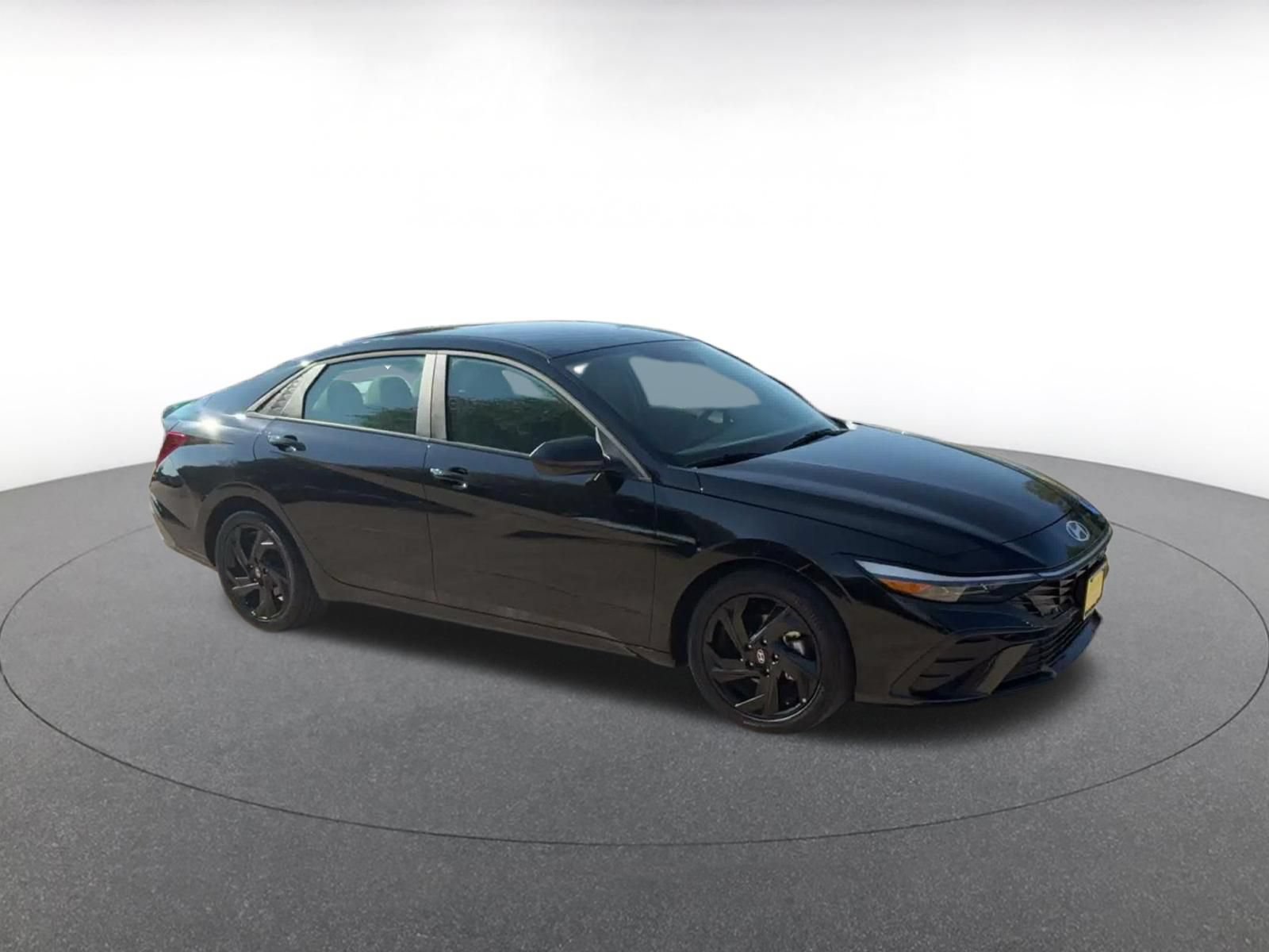 Thumbnail: 2026 Hyundai Elantra - 2
