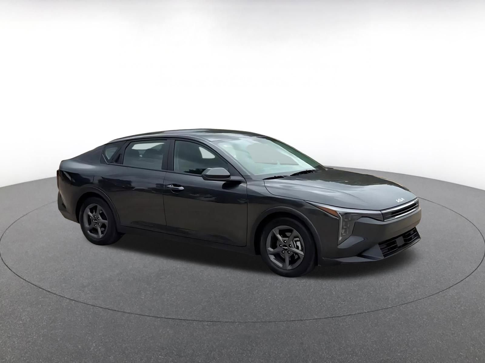 Thumbnail: 2025 Kia K4 - 2