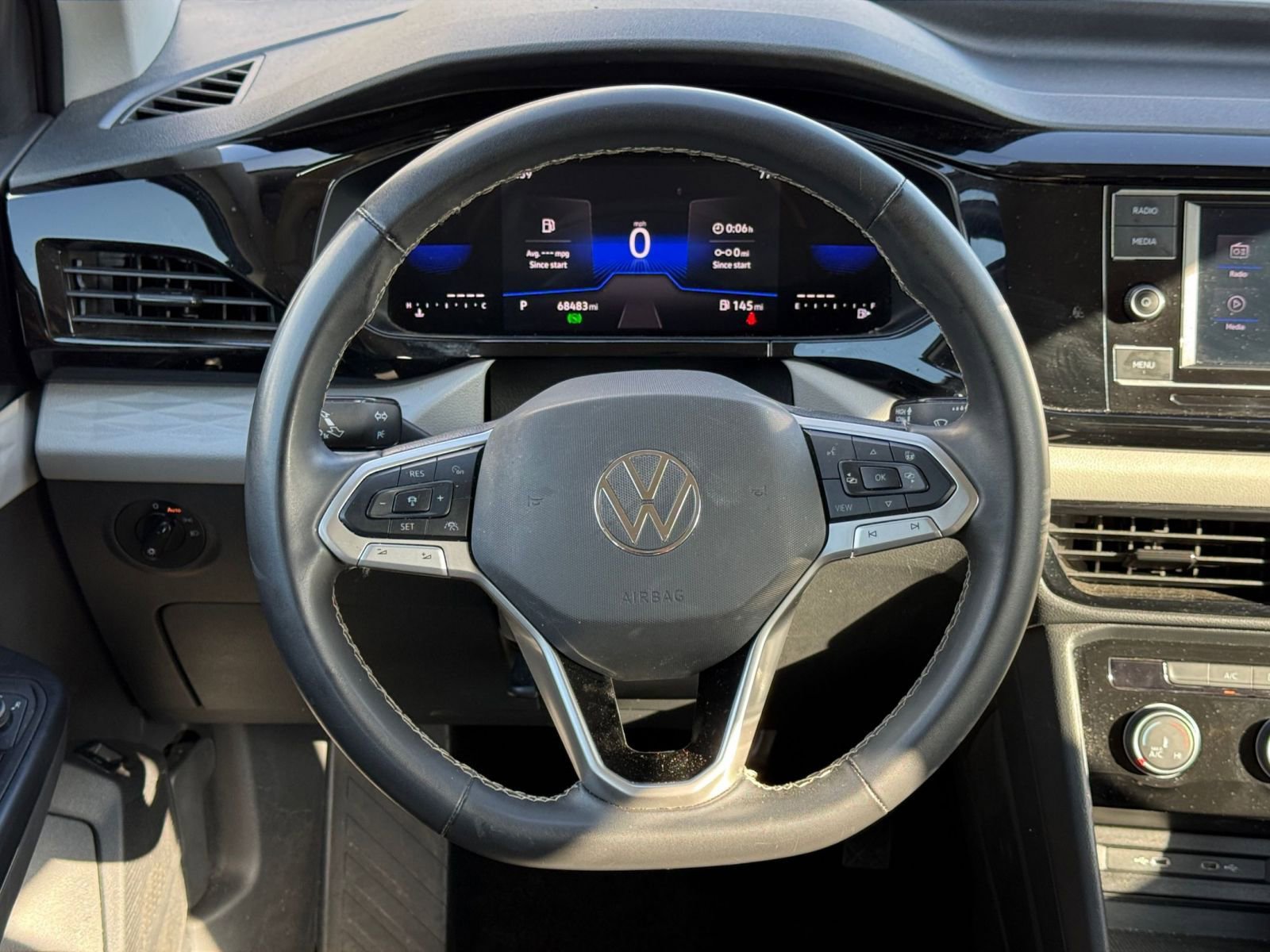 Thumbnail: 2024 Volkswagen Taos - 28
