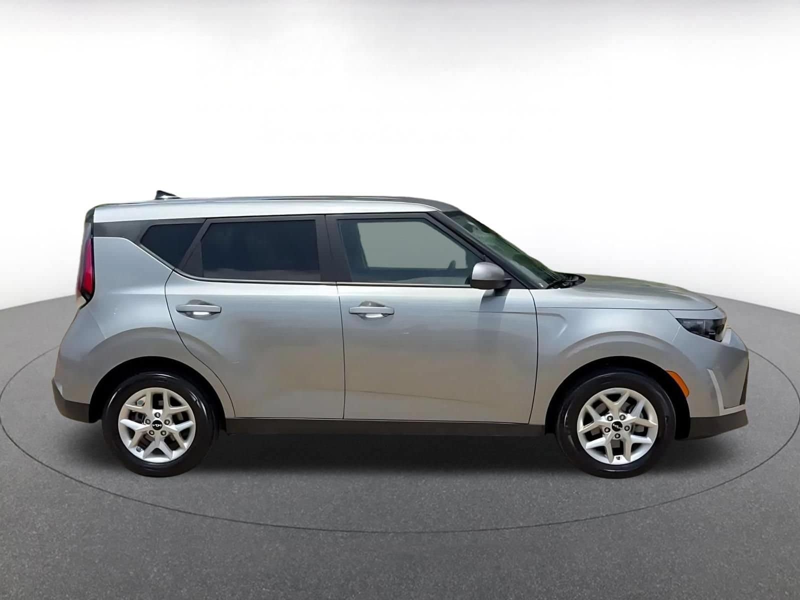 Thumbnail: 2025 Kia Soul - 13