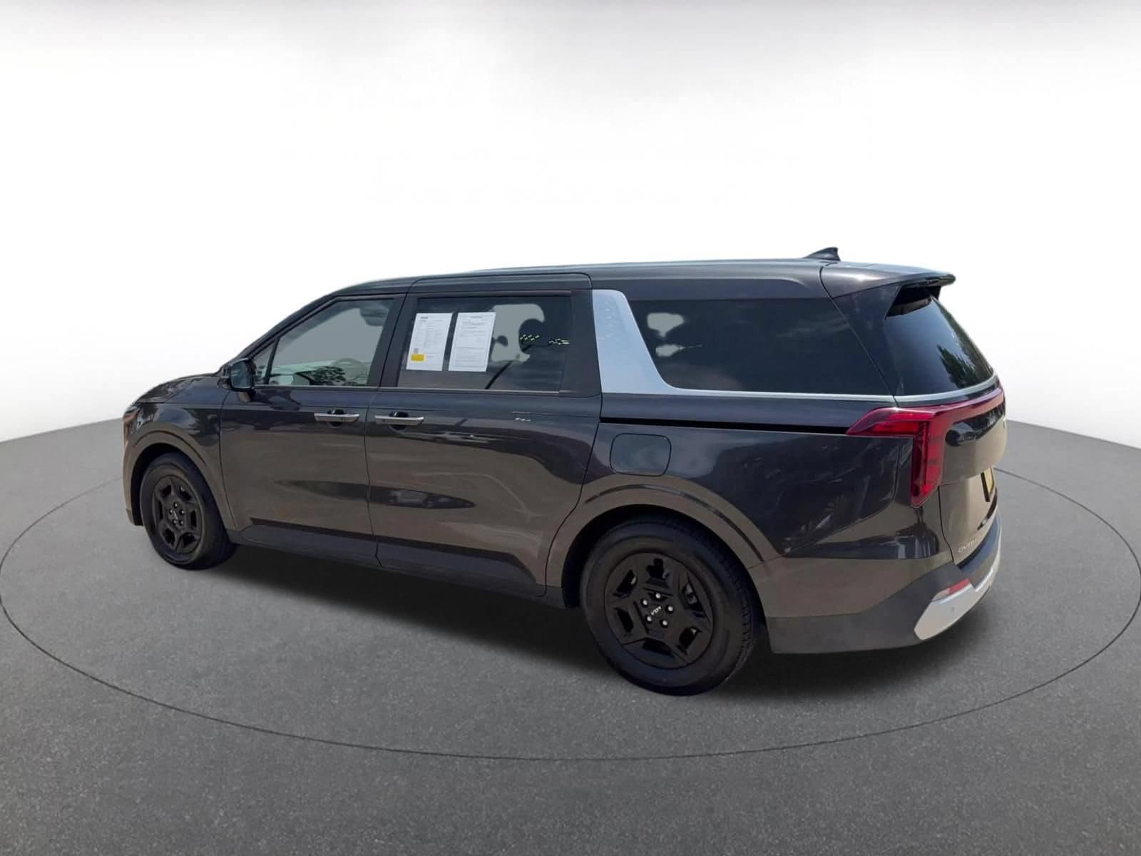 Thumbnail: 2026 Kia Carnival - 10
