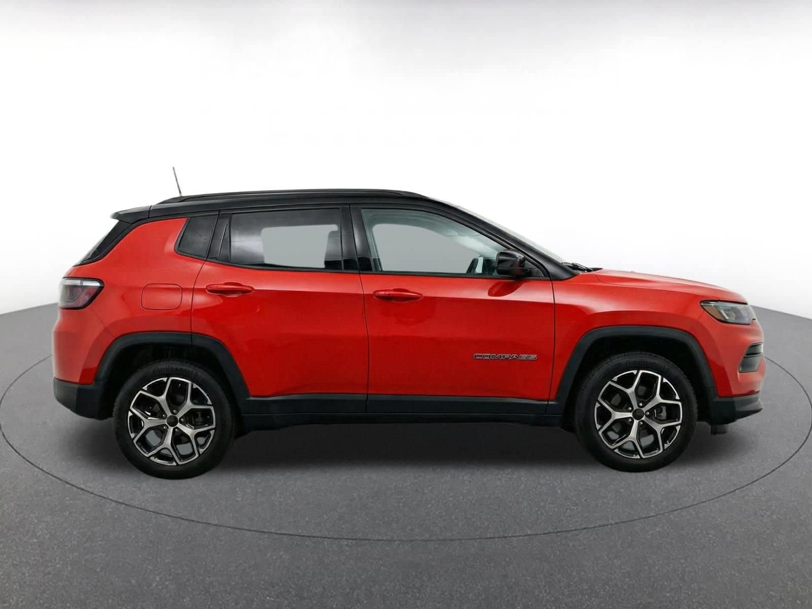 Thumbnail: 2025 Jeep Compass - 9