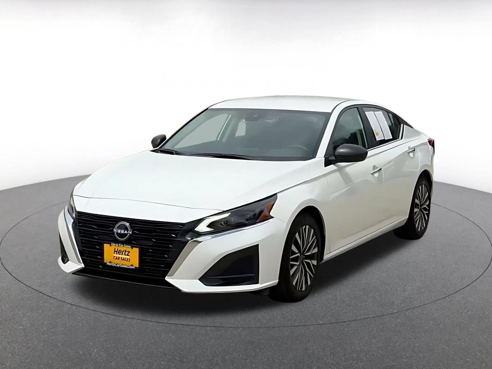 Thumbnail: 2025 Nissan Altima - 6