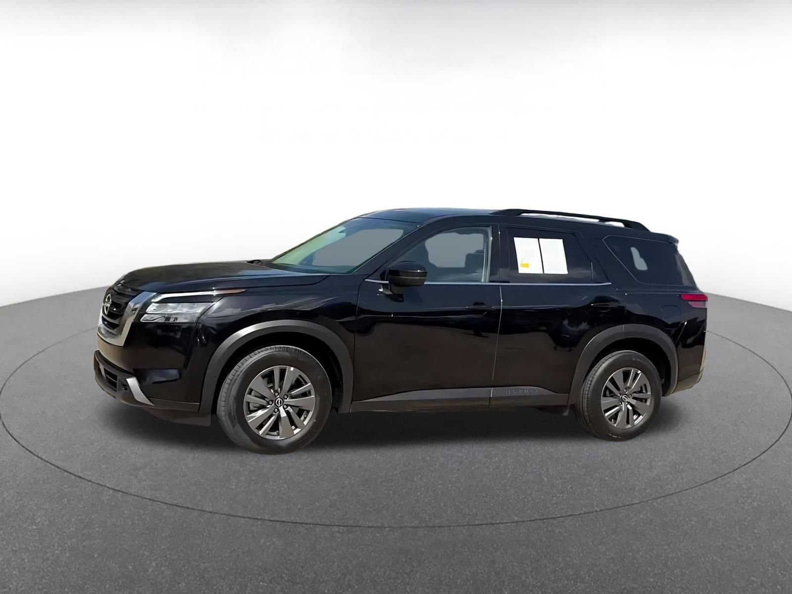 Thumbnail: 2025 Nissan Pathfinder - 8