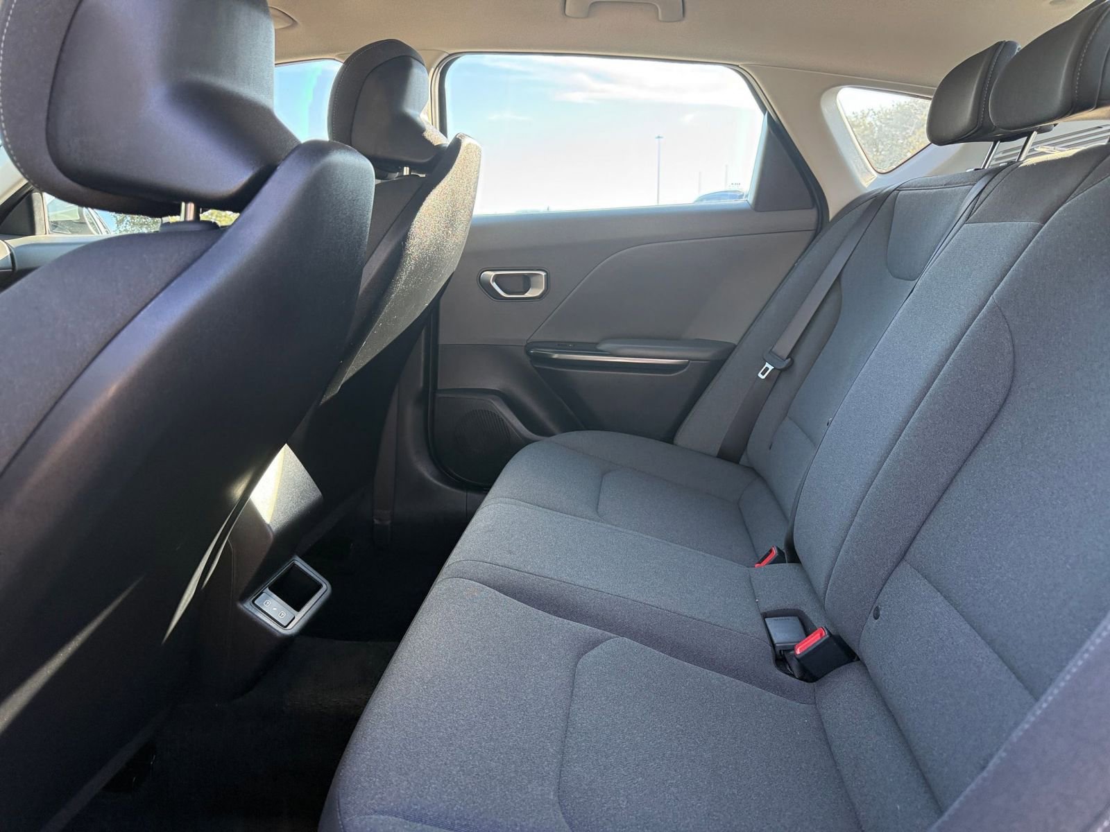 Thumbnail: 2025 Kia K4 - 27