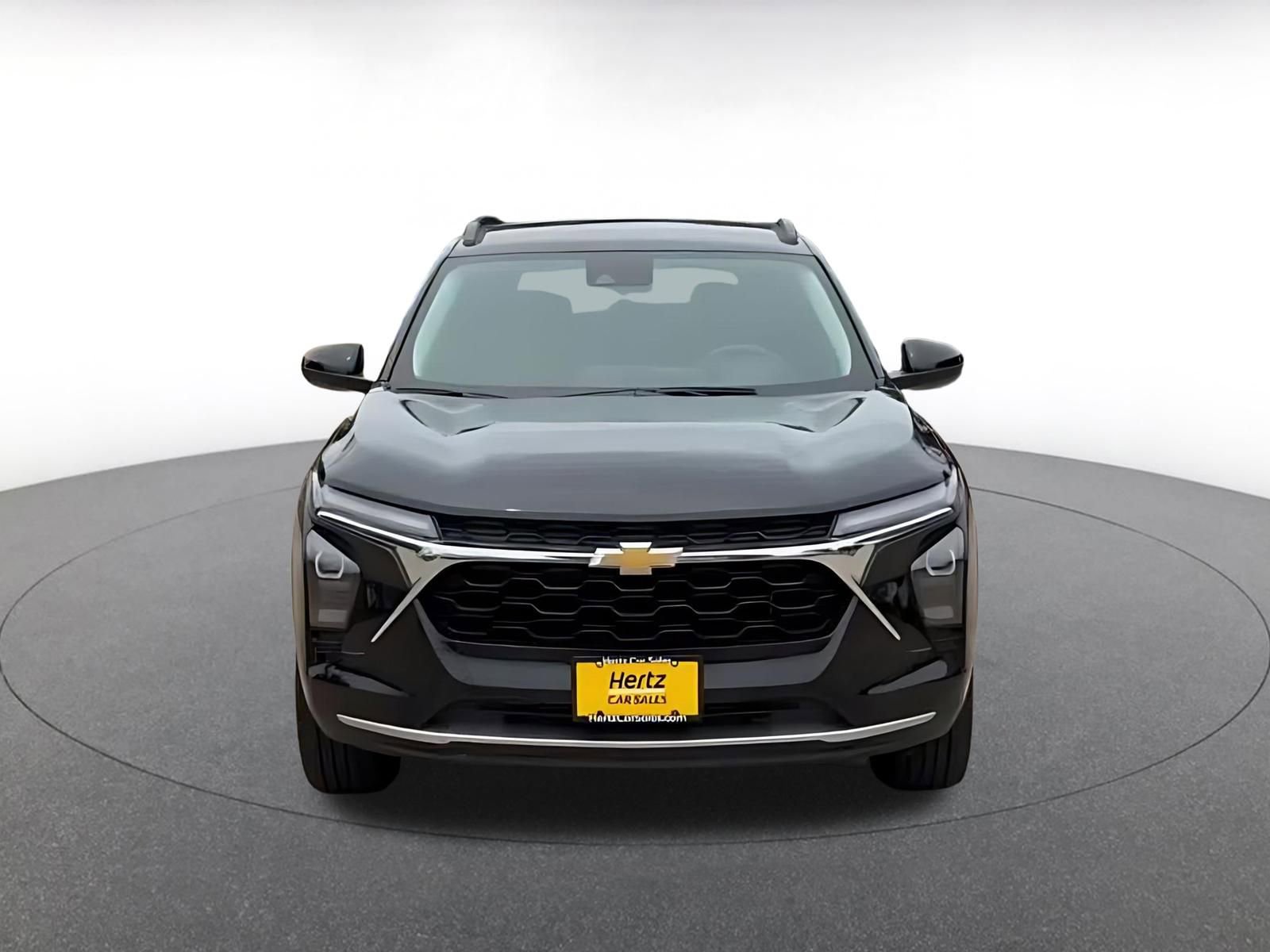 Thumbnail: 2025 Chevrolet Trax - 4