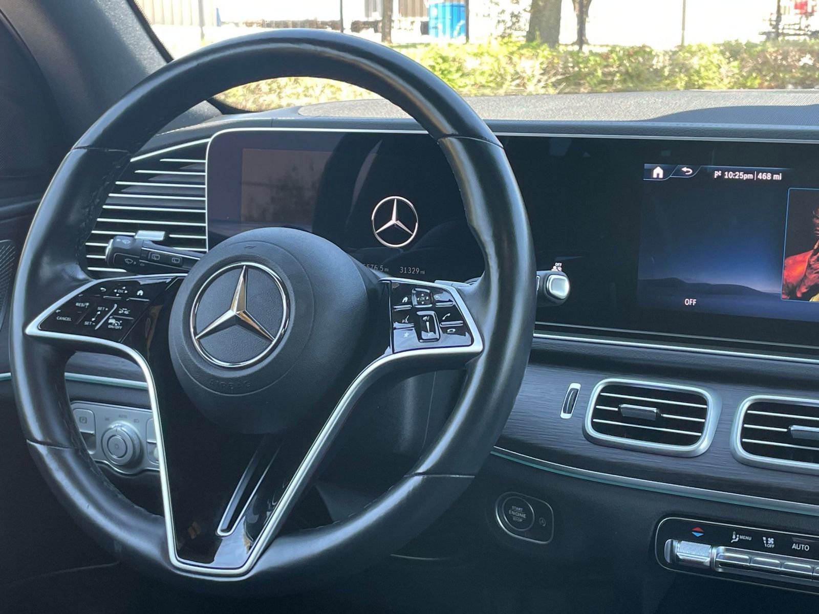 Thumbnail: 2024 Mercedes-Benz GLS - 34