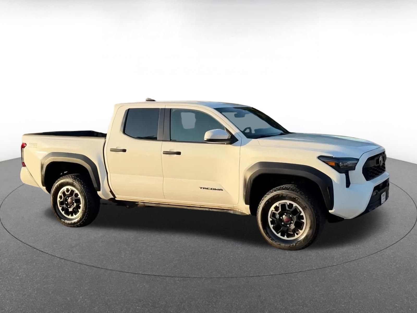 Thumbnail: 2025 Toyota Tacoma - 16