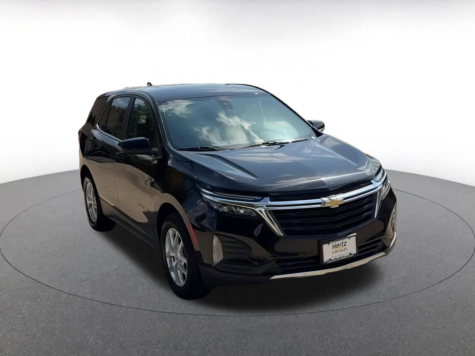 Thumbnail: 2024 Chevrolet Equinox - 3